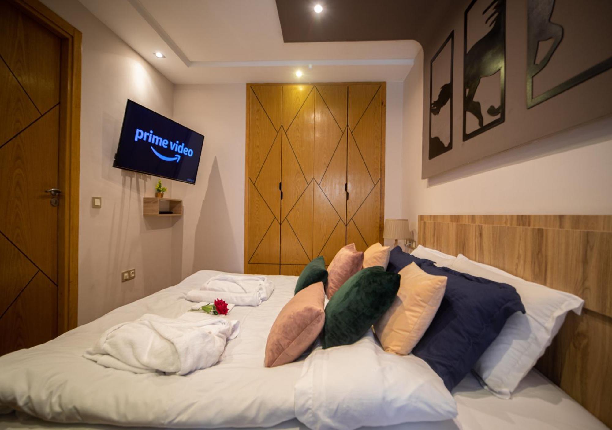R101- Cosy And Stylish Apartment With King Size Bed- Belvedere Casablanca Extérieur photo