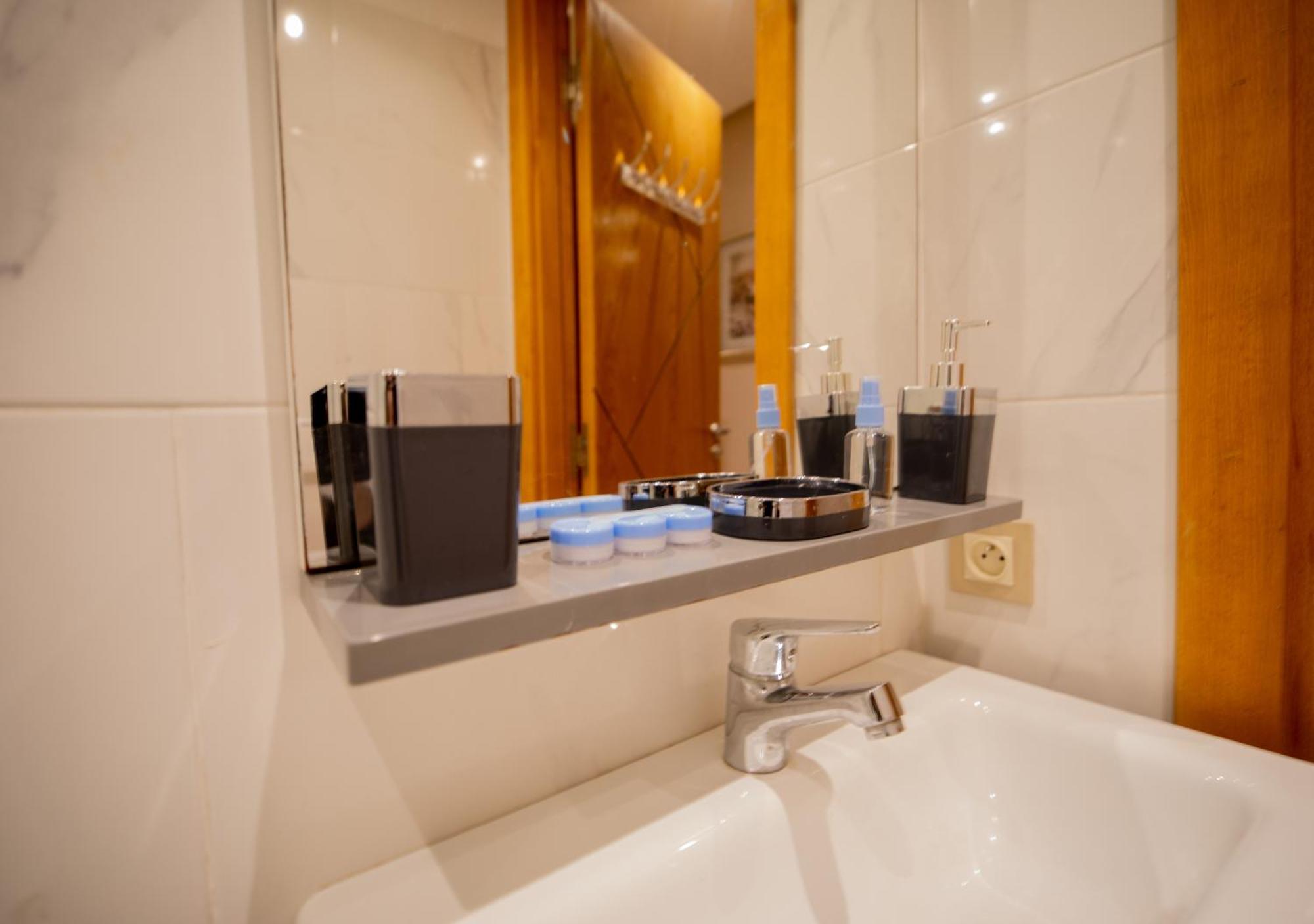 R101- Cosy And Stylish Apartment With King Size Bed- Belvedere Casablanca Extérieur photo
